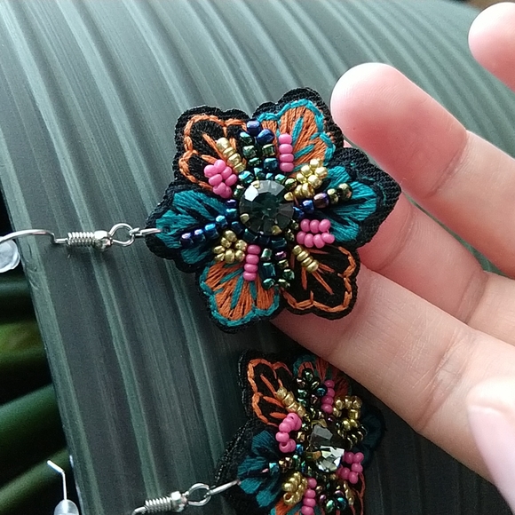 Embroidered Beaded Statement Earrings - Picture 2 of 4